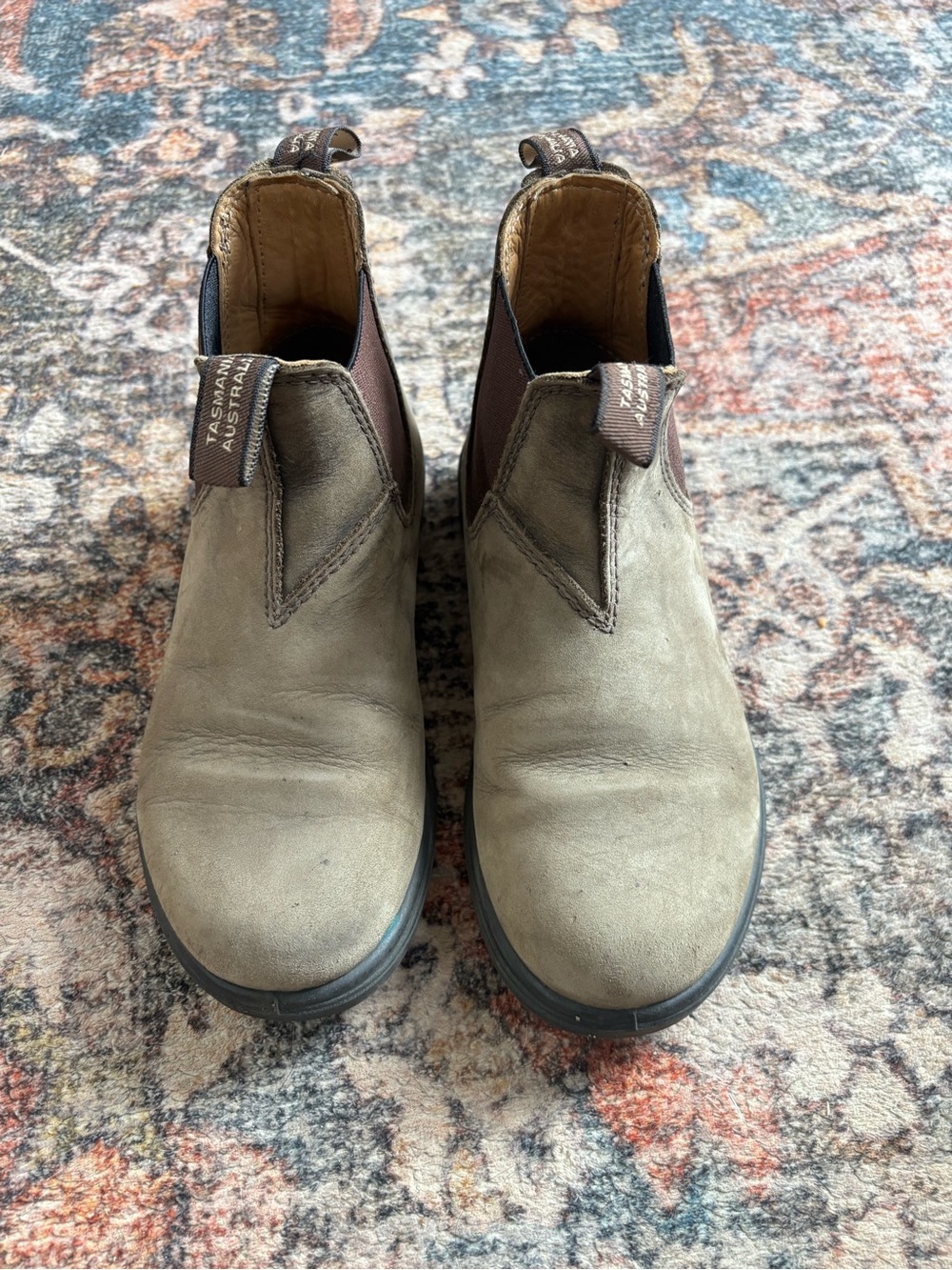 Blundstone Kids Chelsea Boots in Olive with Brown Elastic